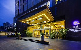 Grand Mercure Xiamen Downtown-Free Welcome Fruit & Metro Station